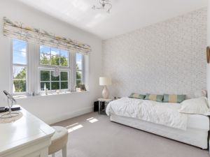 Photo 19- click for photo gallery